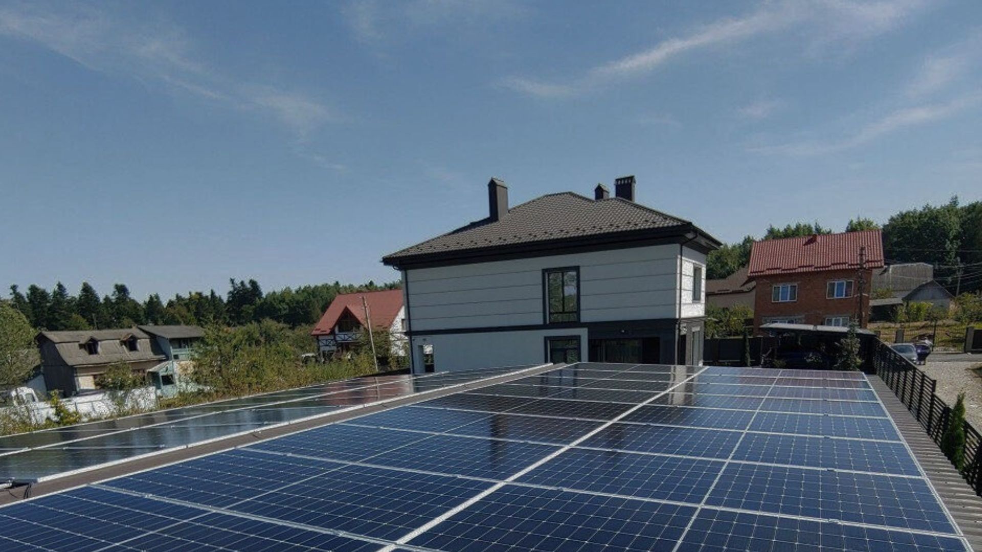 Дахова сонячна електростанція 50 → 100 кВт для Калуського басейну